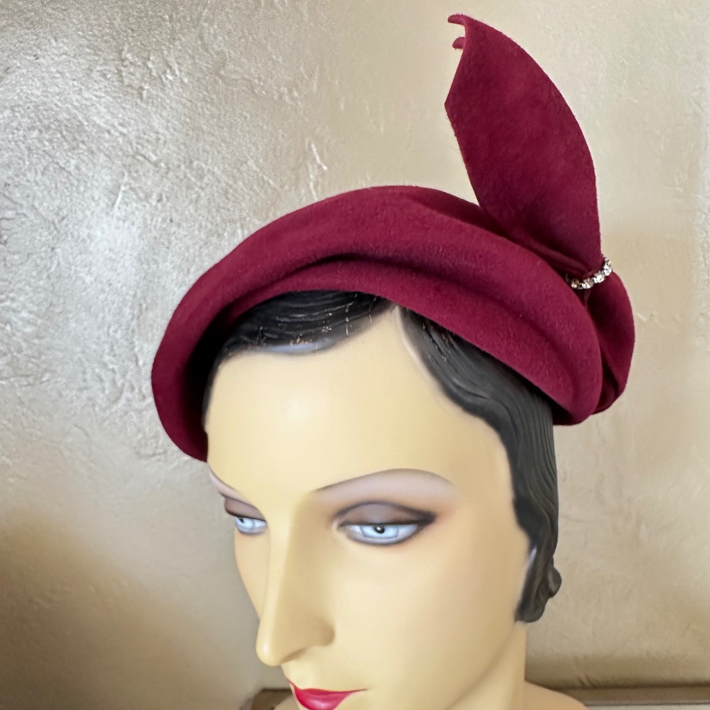 Grand 1950s' Burgundy Felt Hat With Large Felt Bow & Rhinestone Trim